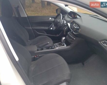 Пежо 308, об'ємом двигуна 1.56 л та пробігом 220 тис. км за 11000 $, фото 12 на Automoto.ua