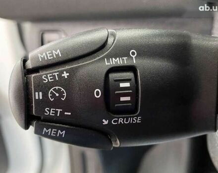 Пежо 308, объемом двигателя 1.5 л и пробегом 162 тыс. км за 13650 $, фото 19 на Automoto.ua