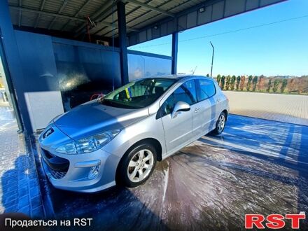 Пежо 308, объемом двигателя 1.6 л и пробегом 183 тыс. км за 4800 $, фото 1 на Automoto.ua