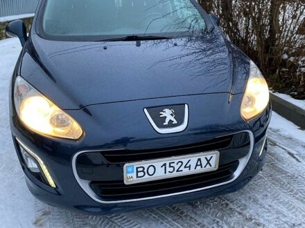 Пежо 308 2011 в Тернополе на Automoto.ua Пежо 308, объемом двигателя 1.6 л и пробегом 195 тыс. км за 6500 $, фото 1 на Automoto.ua