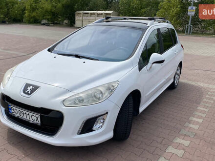 Пежо 308 2011 в Тернополе на Automoto.ua Пежо 308, объемом двигателя 1.56 л и пробегом 276 тыс. км за 6600 $, фото 1 на Automoto.ua