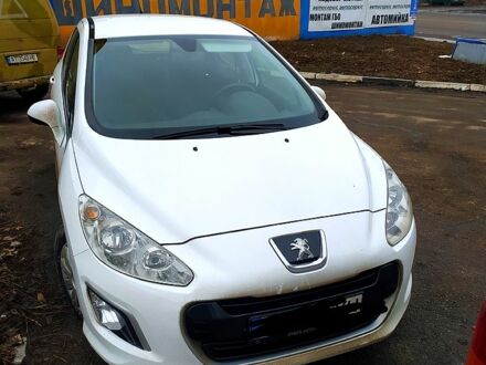 Пежо 308, объемом двигателя 16 л и пробегом 220 тыс. км за 4999 $, фото 1 на Automoto.ua