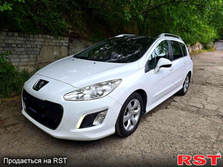 Пежо 308 2013 в Днепре (Днепропетровске) на Automoto.ua Пежо 308, объемом двигателя 1.6 л и пробегом 220 тыс. км за 6300 $, фото 1 на Automoto.ua