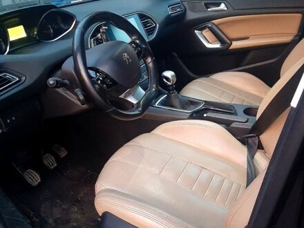 Пежо 308 2015 у Харкові на Automoto.ua Пежо 308, об'ємом двигуна 15 л та пробігом 204 тис. км за 8500 $, фото 1 на Automoto.ua