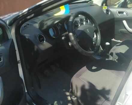 Серый Пежо 308, объемом двигателя 1.6 л и пробегом 165 тыс. км за 6200 $, фото 6 на Automoto.ua