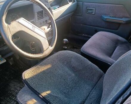 Серый Пежо 308, объемом двигателя 1.9 л и пробегом 300 тыс. км за 799 $, фото 2 на Automoto.ua