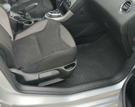 Серый Пежо 308, объемом двигателя 1.6 л и пробегом 155 тыс. км за 6000 $, фото 14 на Automoto.ua