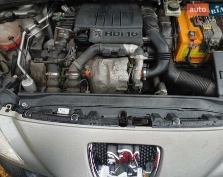 Серый Пежо 308, объемом двигателя 1.6 л и пробегом 250 тыс. км за 4800 $, фото 6 на Automoto.ua