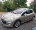 Серый Пежо 308, объемом двигателя 1.6 л и пробегом 176 тыс. км за 4550 $, фото 8 на Automoto.ua