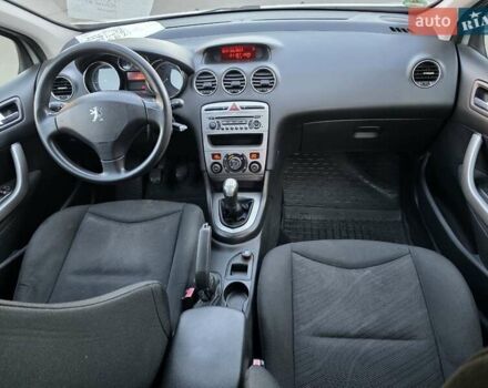 Серый Пежо 308, объемом двигателя 1.6 л и пробегом 169 тыс. км за 4999 $, фото 26 на Automoto.ua