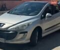 Серый Пежо 308, объемом двигателя 1.6 л и пробегом 215 тыс. км за 5600 $, фото 1 на Automoto.ua