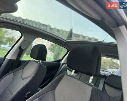 Серый Пежо 308, объемом двигателя 1.6 л и пробегом 191 тыс. км за 3750 $, фото 14 на Automoto.ua