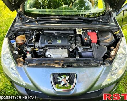 Серый Пежо 308, объемом двигателя 1.6 л и пробегом 345 тыс. км за 5900 $, фото 6 на Automoto.ua