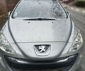 Серый Пежо 308, объемом двигателя 1.6 л и пробегом 190 тыс. км за 6400 $, фото 1 на Automoto.ua