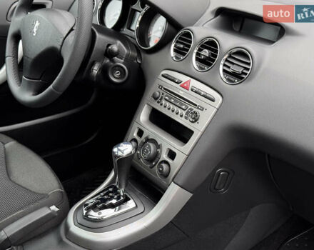 Серый Пежо 308, объемом двигателя 1.6 л и пробегом 96 тыс. км за 6700 $, фото 47 на Automoto.ua