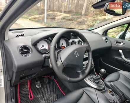 Серый Пежо 308, объемом двигателя 1.56 л и пробегом 209 тыс. км за 6000 $, фото 7 на Automoto.ua