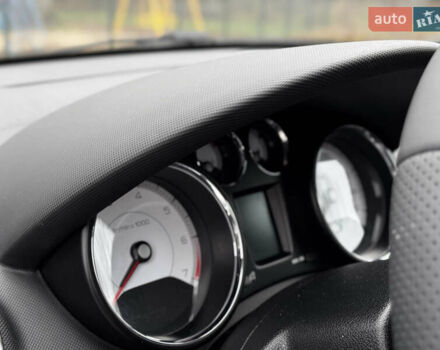 Серый Пежо 308, объемом двигателя 1.6 л и пробегом 96 тыс. км за 6700 $, фото 40 на Automoto.ua