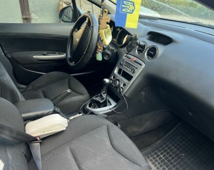 Сірий Пежо 308, об'ємом двигуна 1.4 л та пробігом 214 тис. км за 3550 $, фото 6 на Automoto.ua