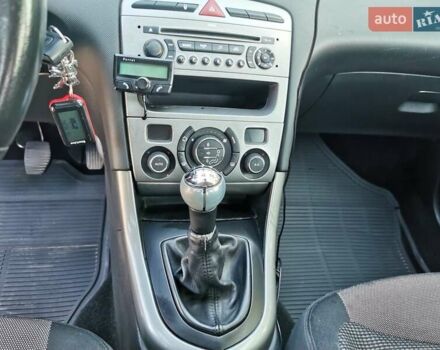 Сірий Пежо 308, об'ємом двигуна 1.6 л та пробігом 195 тис. км за 4800 $, фото 5 на Automoto.ua