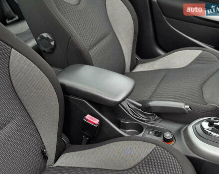 Серый Пежо 308, объемом двигателя 1.6 л и пробегом 96 тыс. км за 6700 $, фото 48 на Automoto.ua