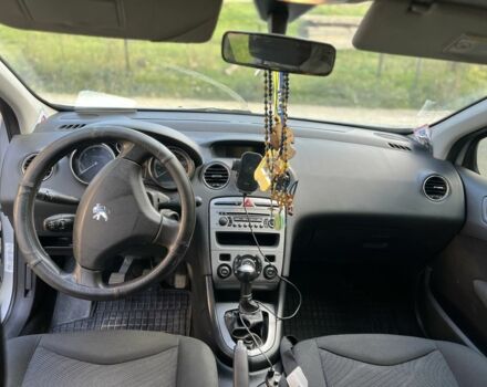 Сірий Пежо 308, об'ємом двигуна 1.4 л та пробігом 214 тис. км за 3550 $, фото 4 на Automoto.ua