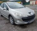 Серый Пежо 308, объемом двигателя 1.6 л и пробегом 238 тыс. км за 4000 $, фото 1 на Automoto.ua