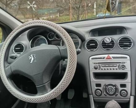 Серый Пежо 308, объемом двигателя 1.6 л и пробегом 228 тыс. км за 5100 $, фото 8 на Automoto.ua