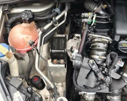 Серый Пежо 308, объемом двигателя 1.56 л и пробегом 209 тыс. км за 6000 $, фото 19 на Automoto.ua