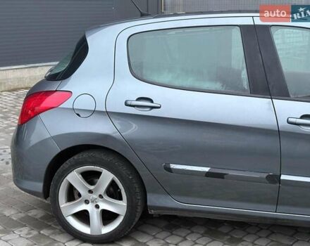 Серый Пежо 308, объемом двигателя 1.6 л и пробегом 270 тыс. км за 6190 $, фото 7 на Automoto.ua