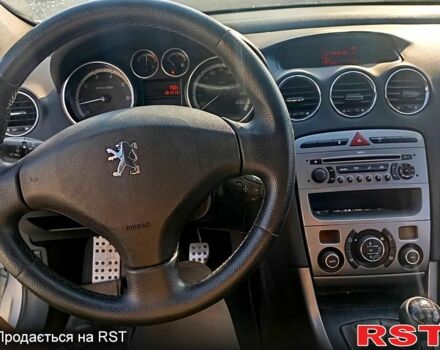 Серый Пежо 308, объемом двигателя 1.6 л и пробегом 212 тыс. км за 4399 $, фото 5 на Automoto.ua