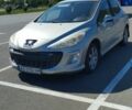 Серый Пежо 308, объемом двигателя 1.6 л и пробегом 238 тыс. км за 4100 $, фото 1 на Automoto.ua