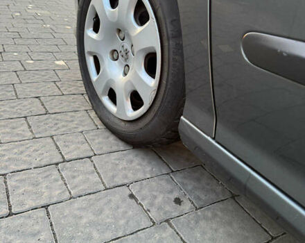 Сірий Пежо 308, об'ємом двигуна 1.4 л та пробігом 250 тис. км за 5200 $, фото 6 на Automoto.ua