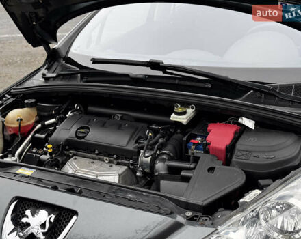 Серый Пежо 308, объемом двигателя 1.6 л и пробегом 96 тыс. км за 6700 $, фото 70 на Automoto.ua