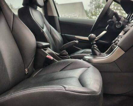 Серый Пежо 308, объемом двигателя 1.56 л и пробегом 209 тыс. км за 6000 $, фото 14 на Automoto.ua