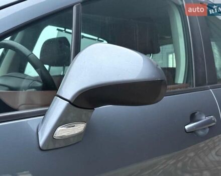 Серый Пежо 308, объемом двигателя 1.6 л и пробегом 270 тыс. км за 6190 $, фото 14 на Automoto.ua