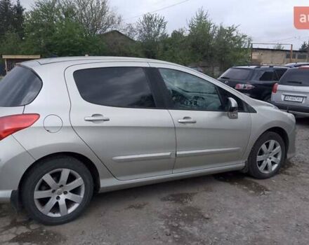 Серый Пежо 308, объемом двигателя 1.6 л и пробегом 238 тыс. км за 4000 $, фото 2 на Automoto.ua