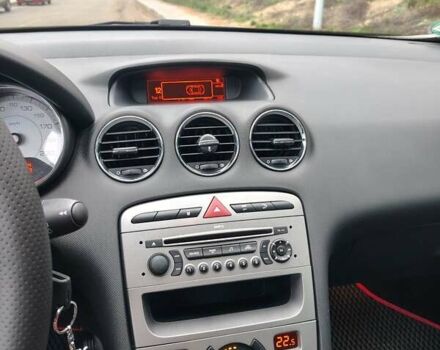 Серый Пежо 308, объемом двигателя 1.56 л и пробегом 209 тыс. км за 6000 $, фото 2 на Automoto.ua