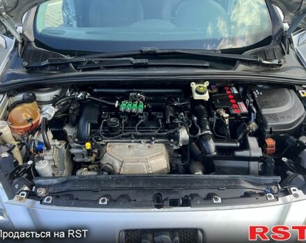 Серый Пежо 308, объемом двигателя 1.6 л и пробегом 180 тыс. км за 4650 $, фото 4 на Automoto.ua