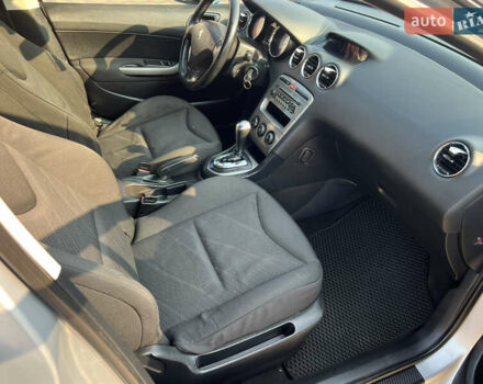 Сірий Пежо 308, об'ємом двигуна 1.6 л та пробігом 190 тис. км за 4599 $, фото 10 на Automoto.ua