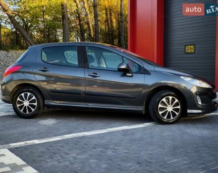 Пежо 308 2009 в Львове на Automoto.ua Серый Пежо 308, объемом двигателя 1.6 л и пробегом 223 тыс. км за 3900 $, фото 5 на Automoto.ua