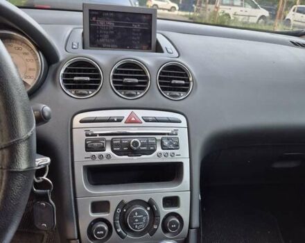 Сірий Пежо 308, об'ємом двигуна 1.56 л та пробігом 197 тис. км за 4800 $, фото 5 на Automoto.ua