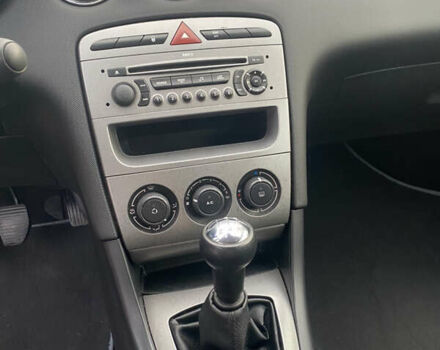 Серый Пежо 308, объемом двигателя 1.56 л и пробегом 216 тыс. км за 4600 $, фото 13 на Automoto.ua