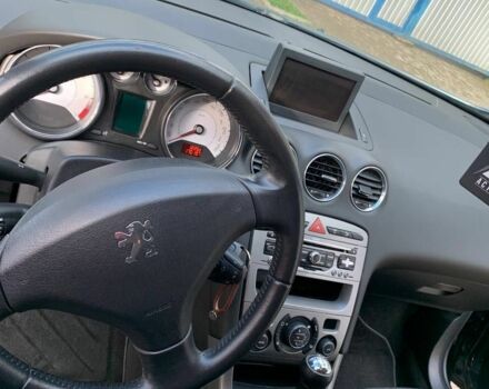 Пежо 308 2009 в Сторожинце на Automoto.ua Серый Пежо 308, объемом двигателя 1.6 л и пробегом 180 тыс. км за 5500 $, фото 4 на Automoto.ua