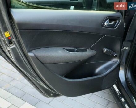 Пежо 308 2009 в Львове на Automoto.ua Серый Пежо 308, объемом двигателя 1.6 л и пробегом 223 тыс. км за 3900 $, фото 25 на Automoto.ua