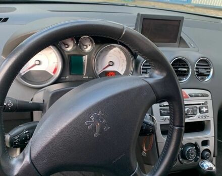 Пежо 308 2009 в Сторожинце на Automoto.ua Серый Пежо 308, объемом двигателя 1.6 л и пробегом 180 тыс. км за 5500 $, фото 3 на Automoto.ua