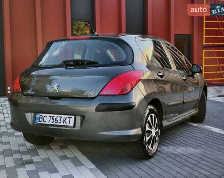 Пежо 308 2009 в Львове на Automoto.ua Серый Пежо 308, объемом двигателя 1.6 л и пробегом 223 тыс. км за 3900 $, фото 8 на Automoto.ua