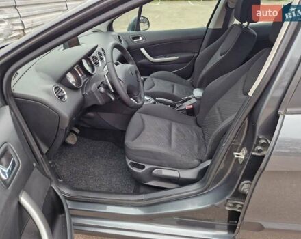 Сірий Пежо 308, об'ємом двигуна 1.56 л та пробігом 197 тис. км за 5600 $, фото 12 на Automoto.ua