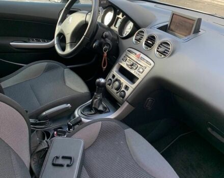 Пежо 308 2009 в Сторожинце на Automoto.ua Серый Пежо 308, объемом двигателя 1.6 л и пробегом 180 тыс. км за 5500 $, фото 5 на Automoto.ua