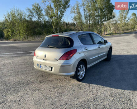 Серый Пежо 308, объемом двигателя 1.6 л и пробегом 208 тыс. км за 5350 $, фото 5 на Automoto.ua