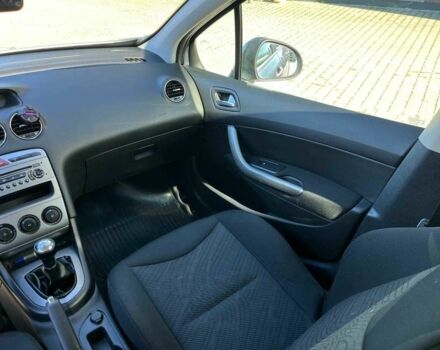 Сірий Пежо 308, об'ємом двигуна 1.6 л та пробігом 250 тис. км за 5440 $, фото 11 на Automoto.ua